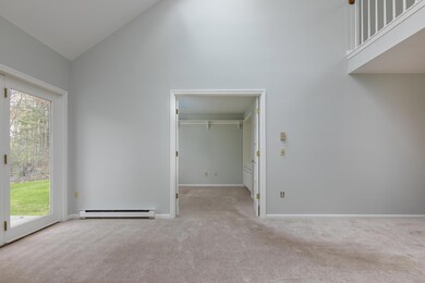 16 Braddish Ct Portland ME-large-008-3-L