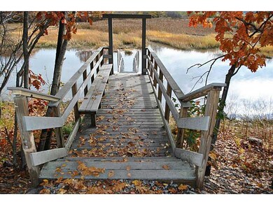 Waterfront/Dock/Pier.