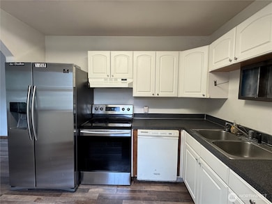 10645 21st Ave SW, Seattle, WA 98146 - photo 6