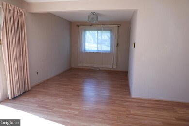 206 Hanover Ct, Chesterbrook, PA 19087 - photo 3