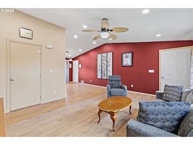 31509 NW Pacific St, North Plains, OR 97133 - photo 7