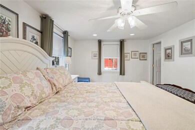 1050 Main St, Warren, RI 02885 - photo 5