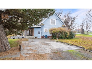 1205 S 1st St, Hermiston, OR 97838 - photo 2