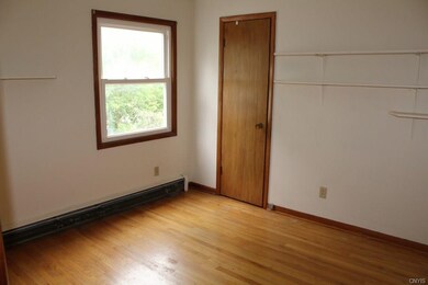 519 Dyke Rd, Chittenango, NY 13037 - photo 3