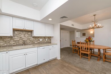 22 W Oro Place, Tucson, AZ 85737 - photo 4