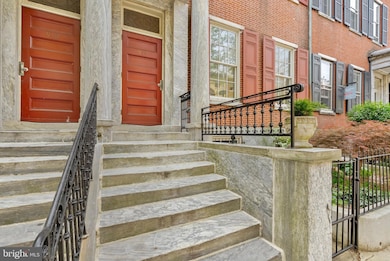 914 Spruce St unit 9, Philadelphia, PA 19107 - photo 2