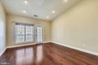 4550 Strutfield Ln unit 2412, Alexandria, VA 22311 - photo 6