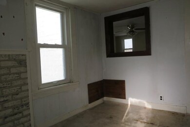 317 Meadow St, Sanbornville, NH 03872 - photo 3