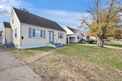 1303 Oakland Park Ave, Columbus, OH 43224 - photo 3