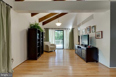 5505 Burley Ct, Burke, VA 22015 - photo 7