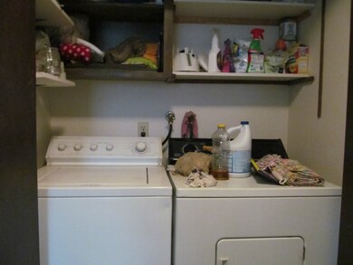 9330 Holly Dr unit 1 & 2, Everett, WA 98204 - photo 5