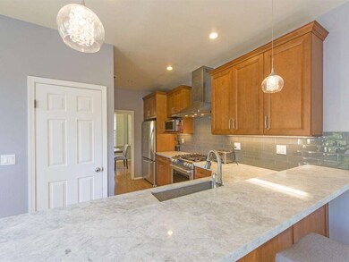 119 Concord Cir, Mountain View, CA 94040 - photo 6