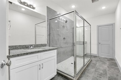 7242 Saint Augustine St, Houston, TX 77021 - photo 3