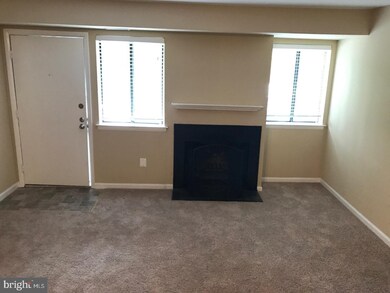 14 Trowbridge Ln, Clementon, NJ 08021 - photo 2