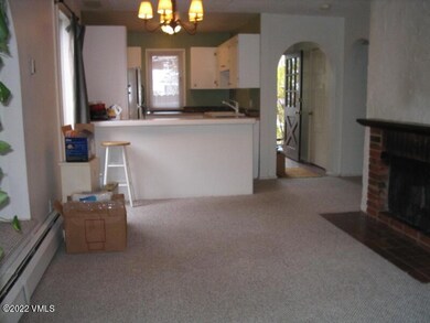 Living - Kitchen