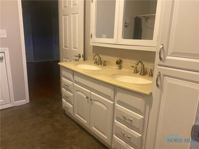 615 E Sandusky St, Findlay, OH 45840 - photo 7