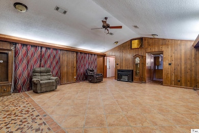 903 Hillman Rd, Grayson, LA 71435 - photo 4