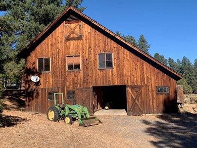 67500 Three Creeks Rd, Sisters, OR 97759 - photo 6