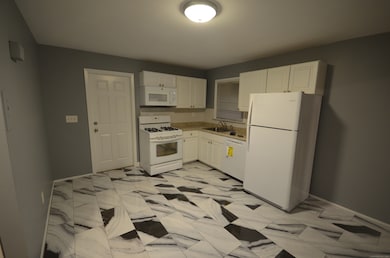 28 Riverside Dr, Fairfield, CT 06824 - photo 5