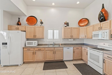 14193 E Via Del Abrigo, Vail, AZ 85641 - photo 6