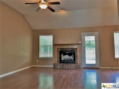 405 John Henry Cir, Copperas Cove, TX 76522 - photo 4