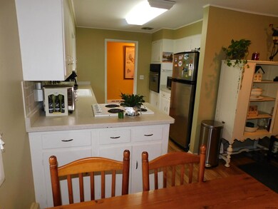 28 David Ave, Troy, NY 12180 - photo 3