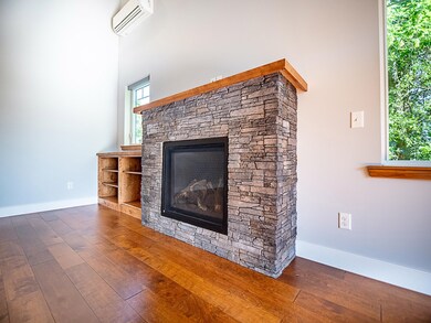 16 Fisher Place, Shelburne, VT 05482 - photo 5