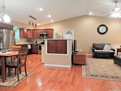 2130 W Bangor Rd, Bangor, PA 18013 - photo 6