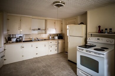 211 Main St unit 213, Somersworth, NH 03878 - photo 4