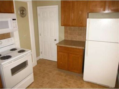 54 Reed St, Worcester, MA 01602 - photo 4