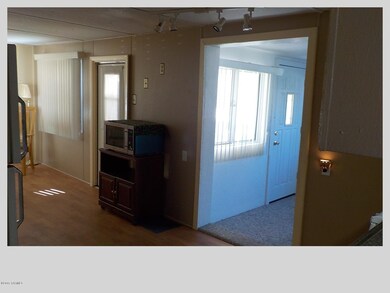 Living plus door to AZ room