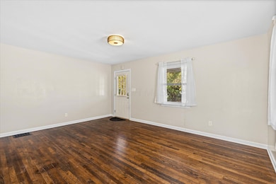 527 Northridge Rd, Columbus, OH 43214 - photo 6