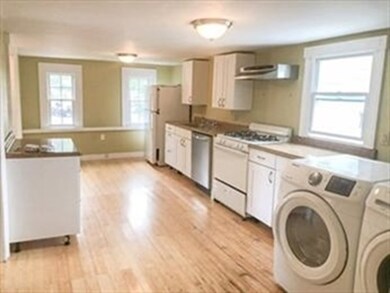 234 Hull St unit 2, Hingham, MA 02043 - photo 3