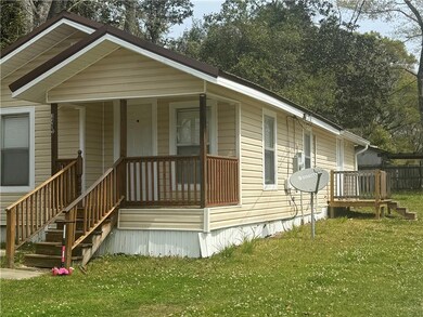 View of front of property featuring a porch and a 
