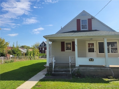 Front with extra lot