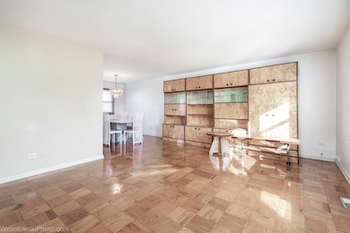 1822 W Catalpa Ln, Mount Prospect, IL 60056 - photo 7