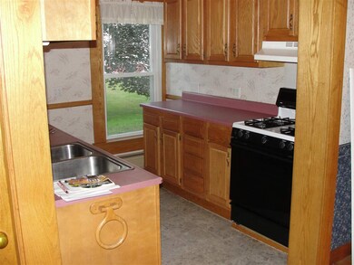 20 Railroad St, Lancaster, NH 03584 - photo 5