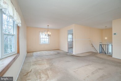 230 Walgrove Rd, Reisterstown, MD 21136 - photo 7