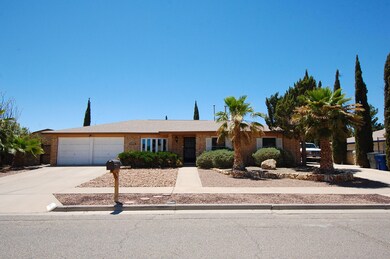 1801 Larry Hinson Dr, El Paso, TX 79936 - photo 2