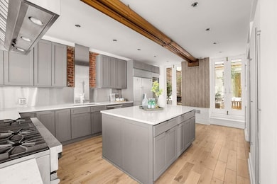 122 E 25th St unit 2, New York, NY 10010 - photo 4