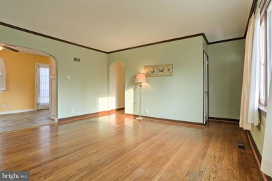414 N 48th St, Harrisburg, PA 17111 - photo 7