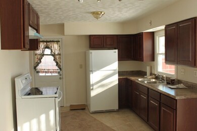 1636 Roanoke Ave, Aurora, IL 60506 - photo 5