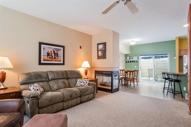 39 S Gardens Way, Fitchburg, WI 53711 - photo 4