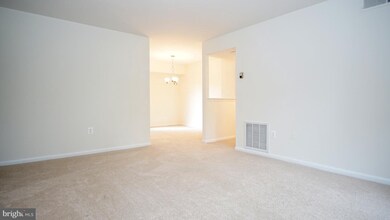 17810 Buehler Rd unit 2-C-4, APT. 153, Olney, MD 20832 - photo 4