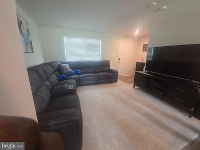 71 Charlotte St, Hagerstown, MD 21740 - photo 5