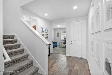 2874 Alpin Dr, Jacksonville, FL 32218 - photo 4