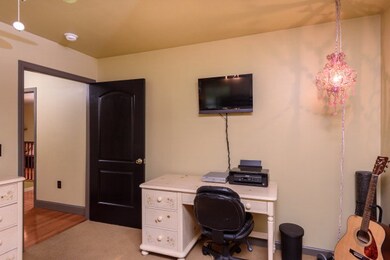Additional Bedroom 1