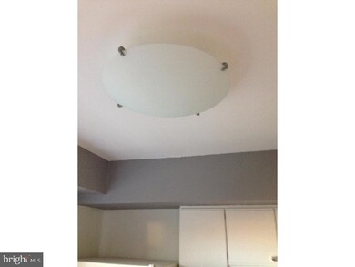 902 Steamboat Station unit 902, Southampton, PA 18966 - photo 4