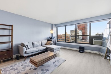 2930 N Sheridan Rd unit 1608, Chicago, IL 60657 - photo 3