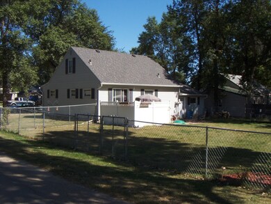 EXTERIOR BACK VIEW